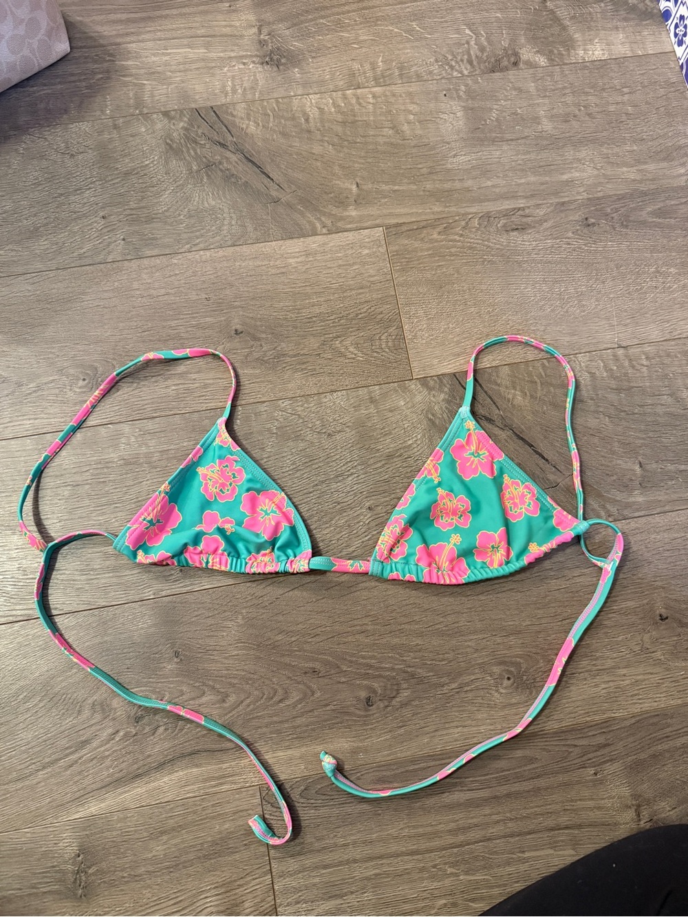 Kulani Kinis Swimsuit Top - Melon Sorbet